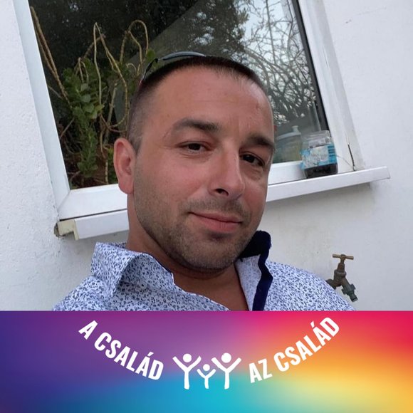 Poshmark profile picture for @krisztian